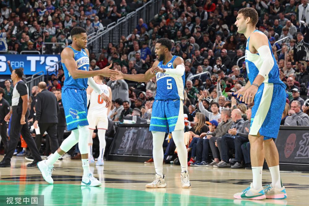 场球员在未 场球员在未