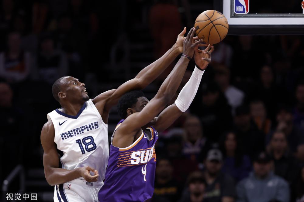 40亿美元 40亿美元